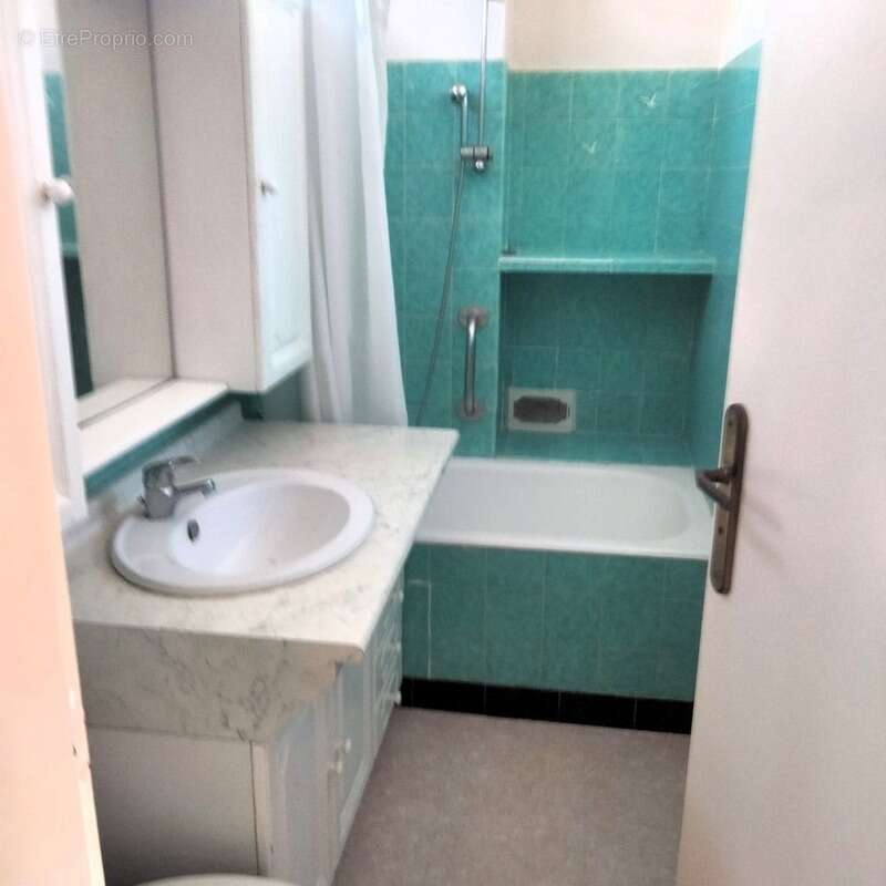 Maison à BOURCEFRANC-LE-CHAPUS