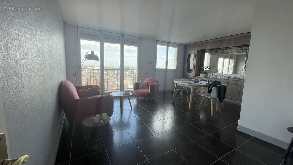 Appartement à TROYES