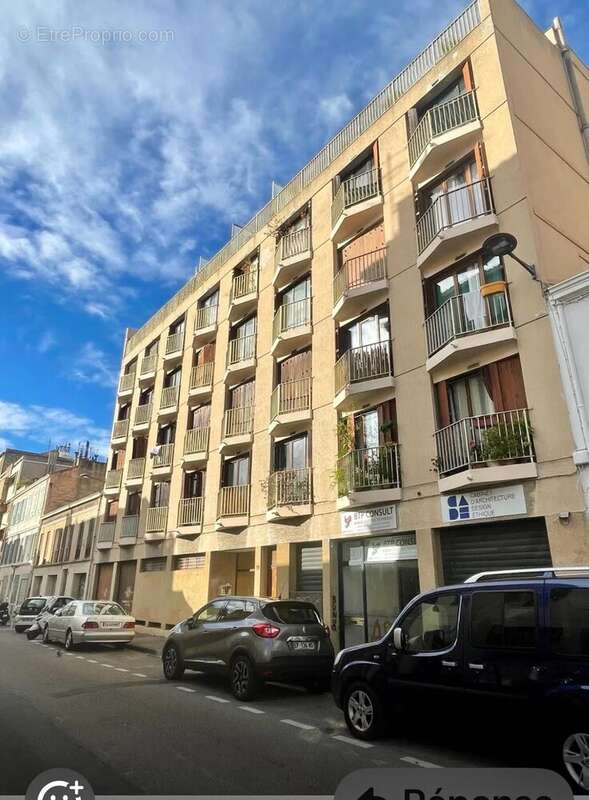 Appartement à MARSEILLE-5E