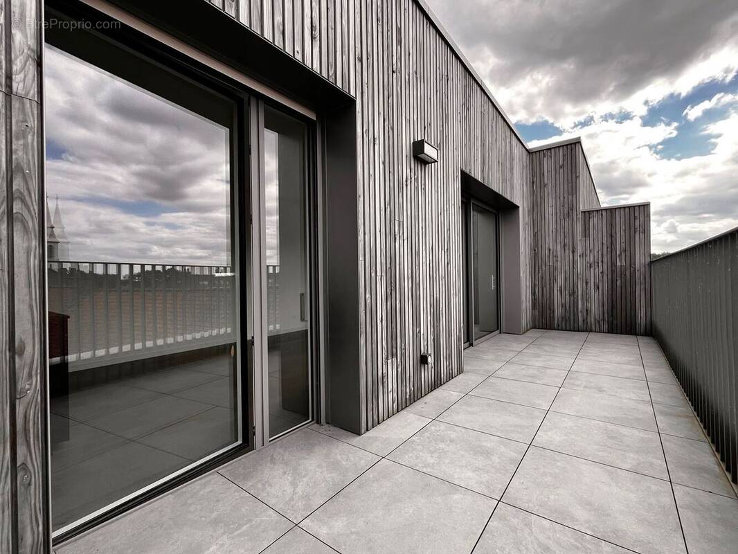 Appartement à PREMESQUES