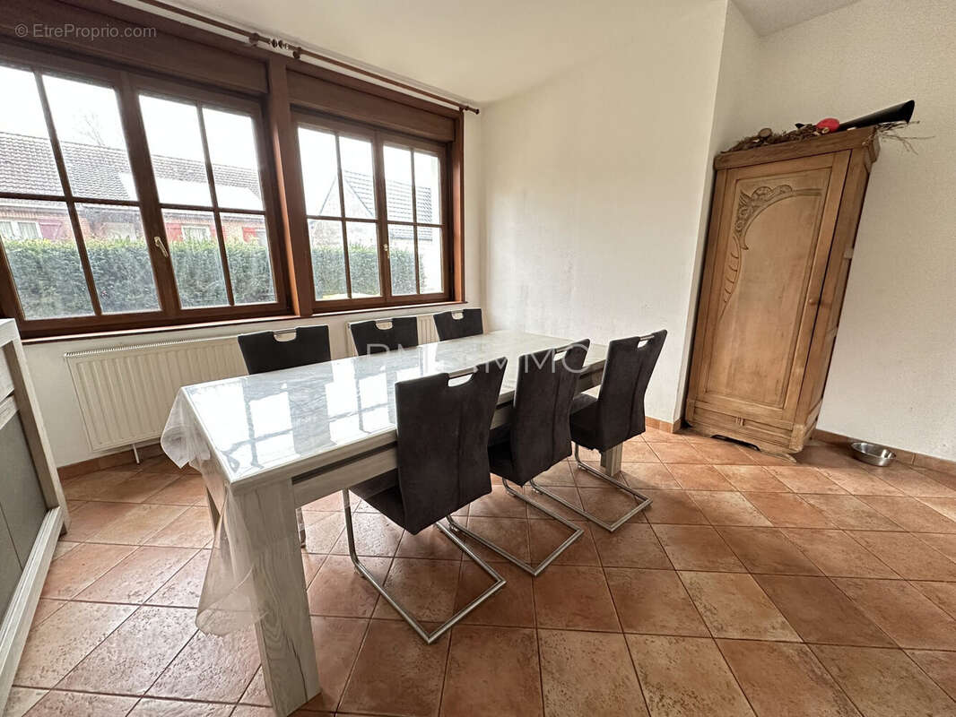 Maison à MOUCHIN