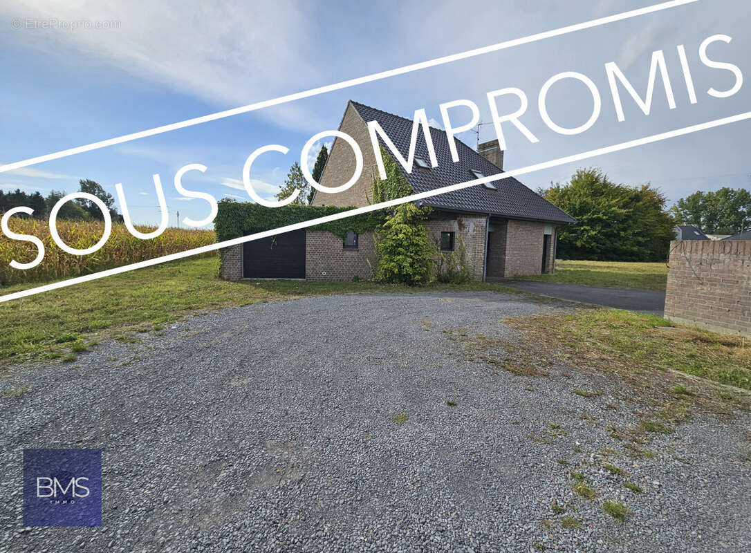 Maison à RAIMBEAUCOURT