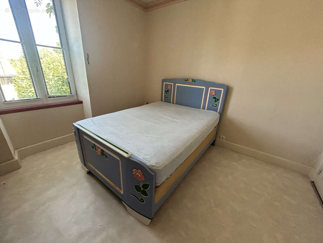 Maison à PEROLS-SUR-VEZERE