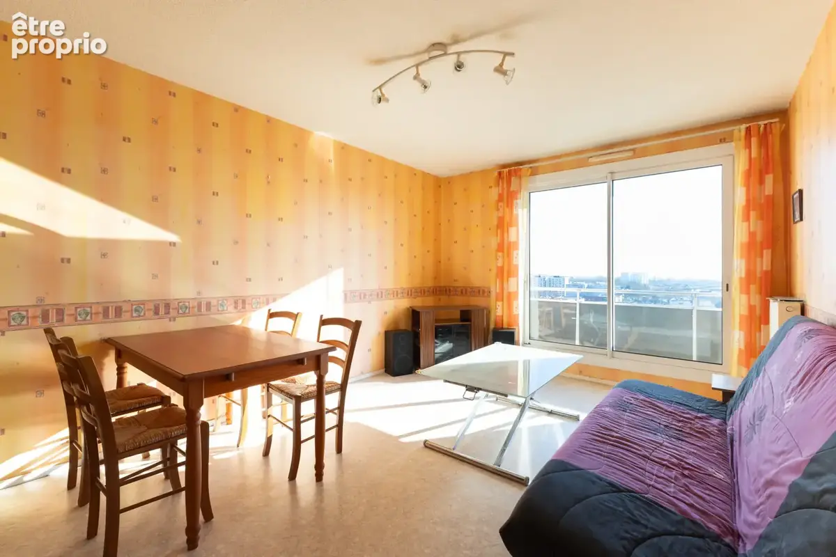 Appartement T3 lumineux avec parking, balcon et vue panoramique   10ᵉ étage - photo 4