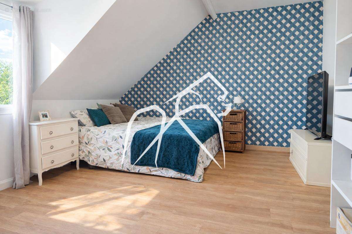 Maison à DEVILLE-LES-ROUEN