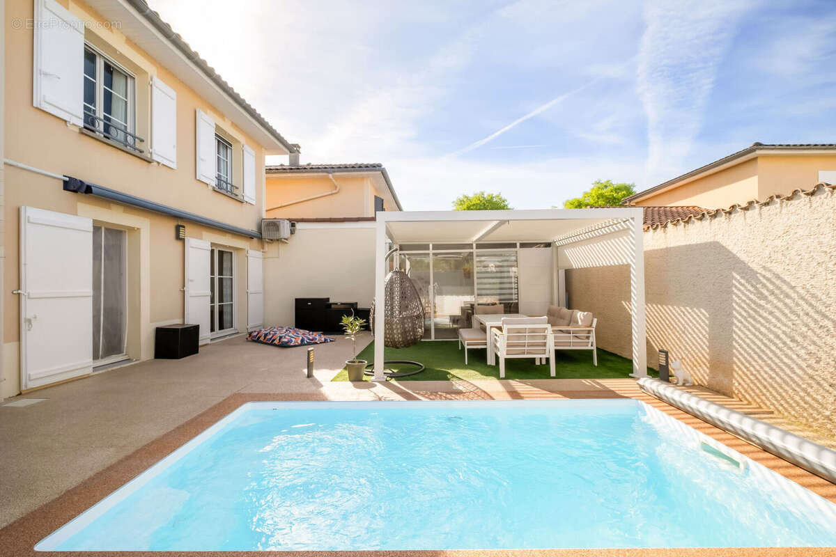 Photo 4 - Maison à CORBAS