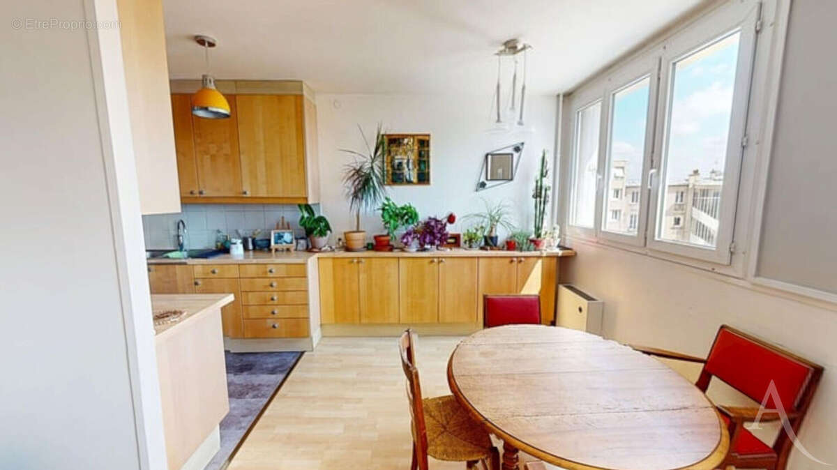 Appartement Montreuil 5 pièce(s) 91.73 m2 - photo 4