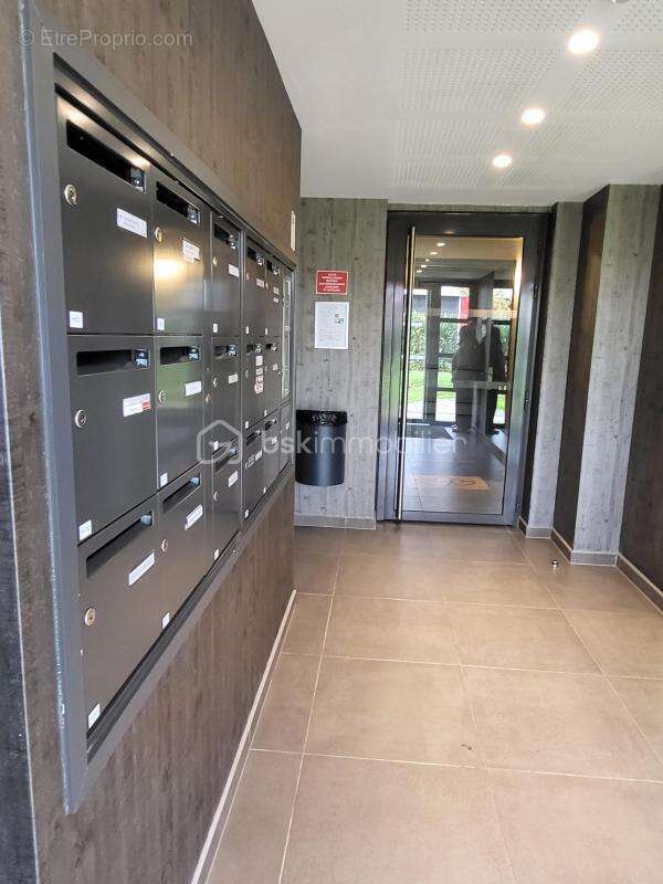 Appartement à SAVIGNY-LE-TEMPLE