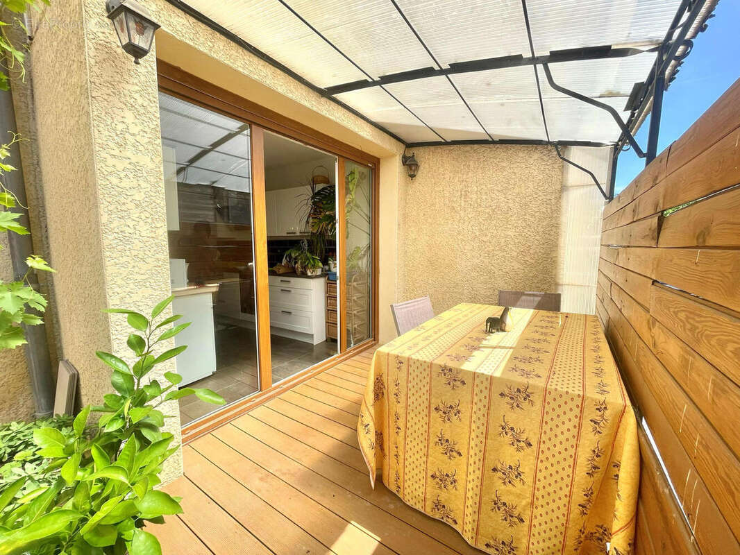 Photo 2 - Appartement à MIRIBEL