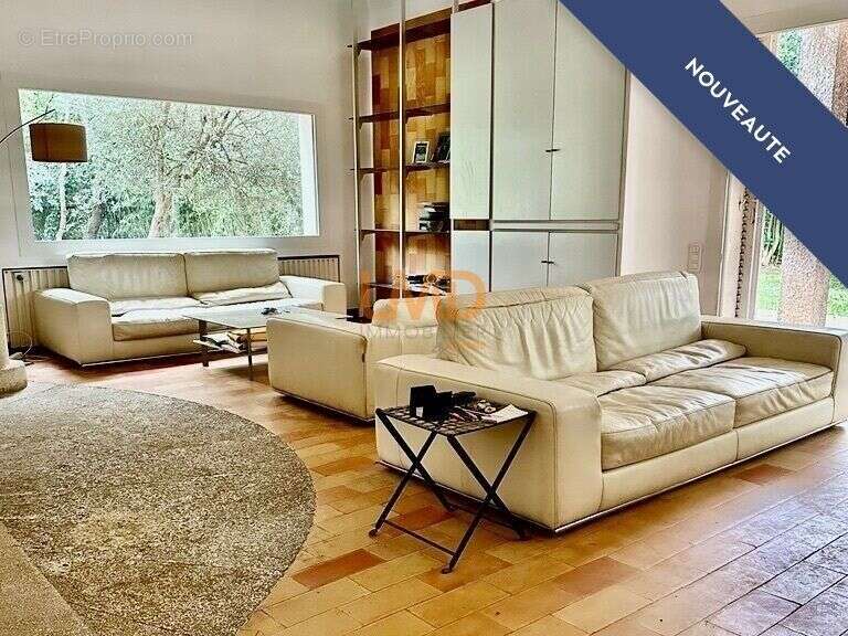 adresse d'exception-villa plain pied-parc arboré-beaux volumes - photo 4