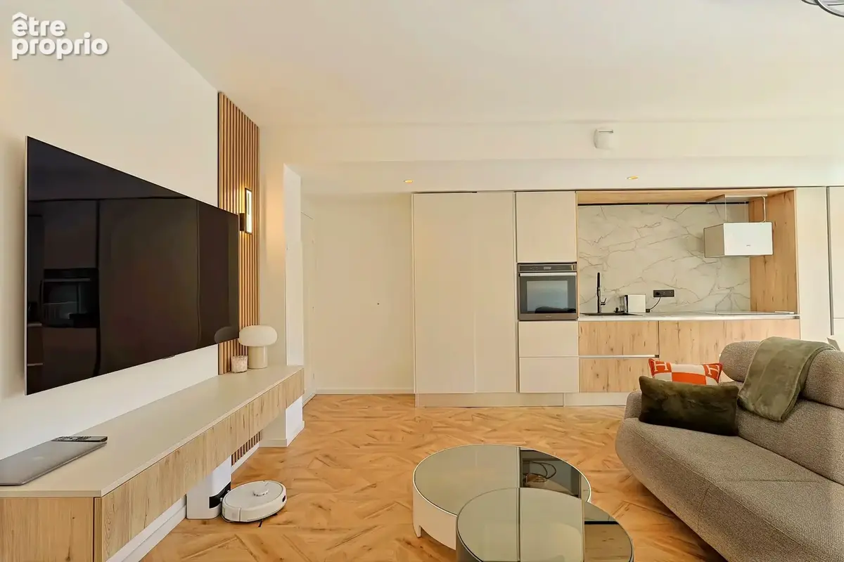 A Vendre - 2 Pièces 53m2 entièrement rénové - photo 10