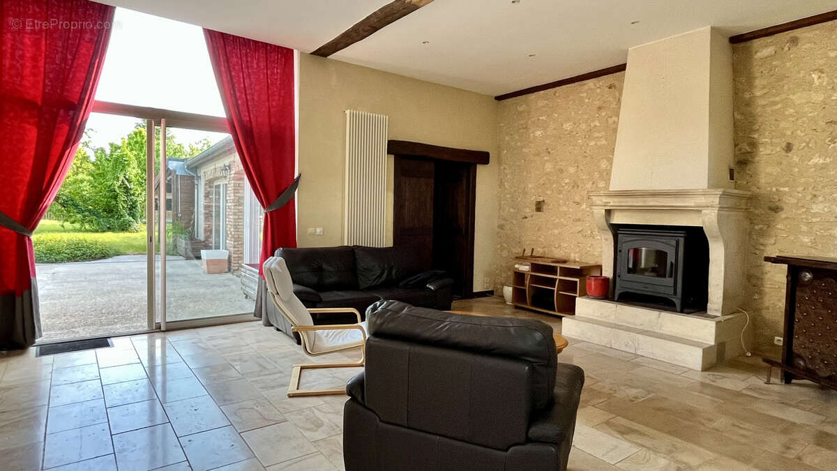 Maison à CHALMAISON