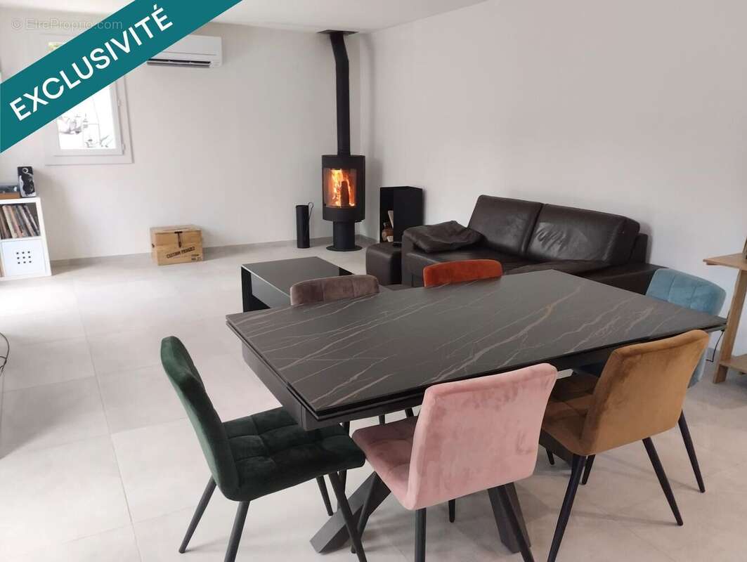 Photo 2 - Maison à MARSEILLE-13E