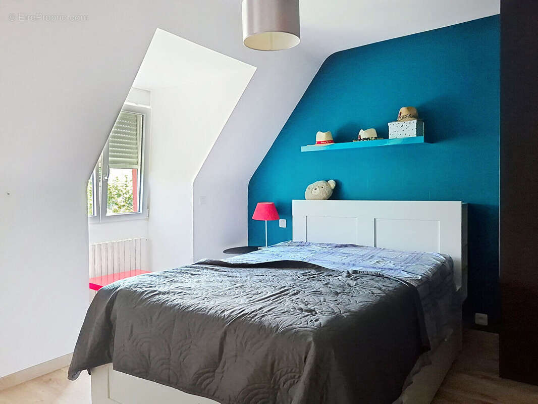 Maison à LE ROC-SAINT-ANDRE