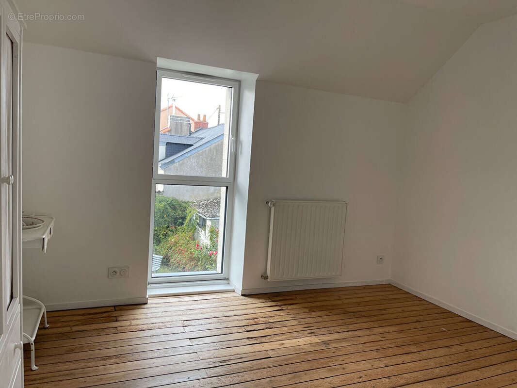 Maison à LA MONTAGNE