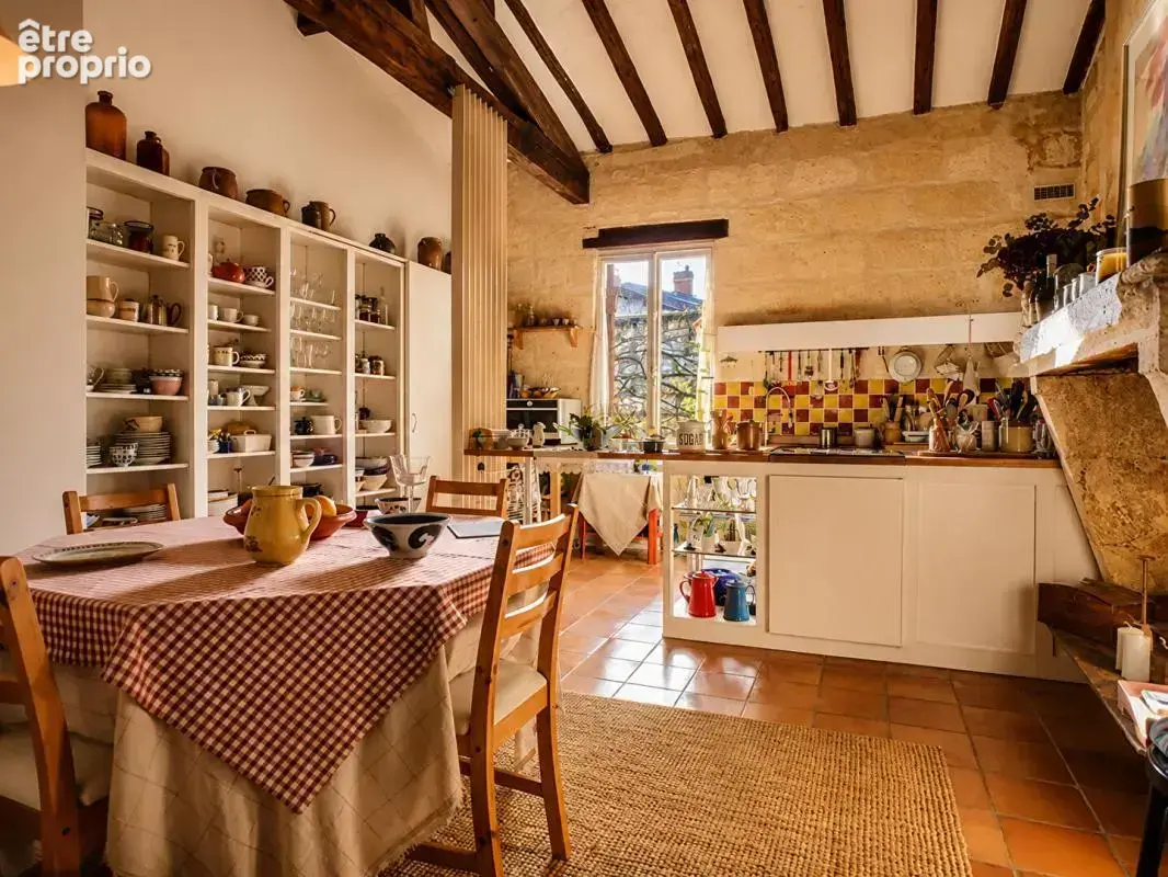 Vente T4 98m2 BORDEAUX (33800) - photo 2