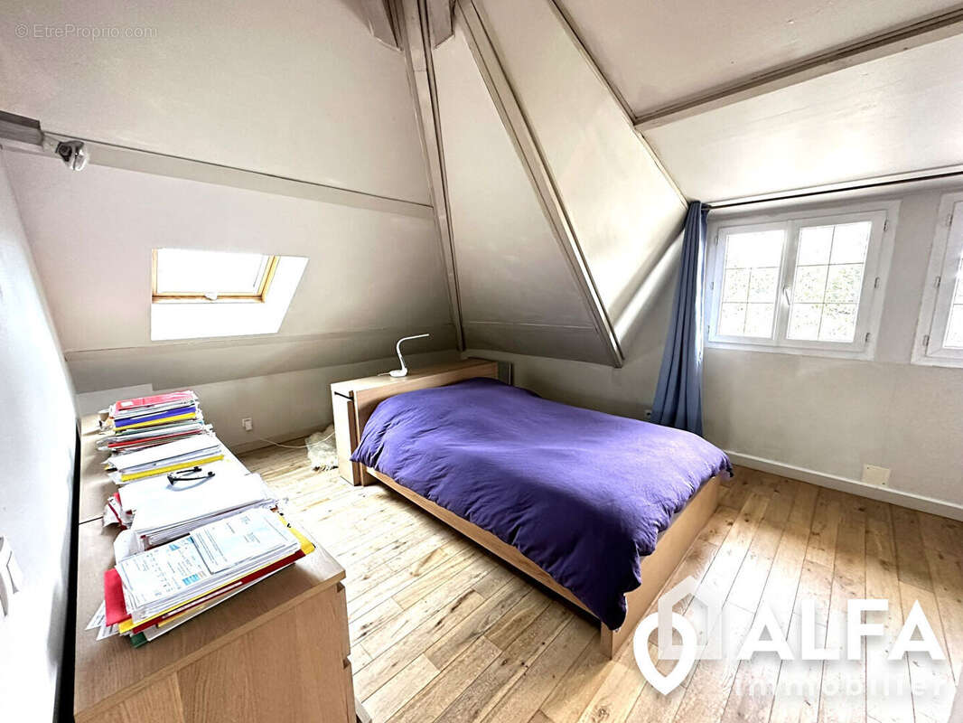 Maison à SAINT-GRATIEN