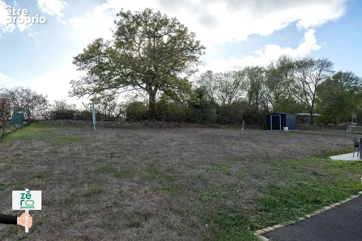 A Bessay, Construction 2017, 3 chambres, garage et jardin arboré de 1 000 m2 - photo 24