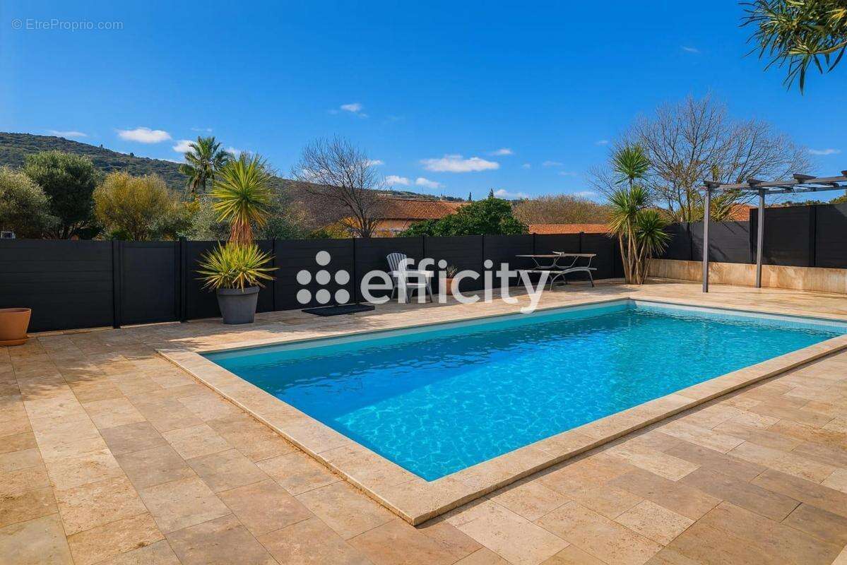 Maison à GIGNAC-LA-NERTHE