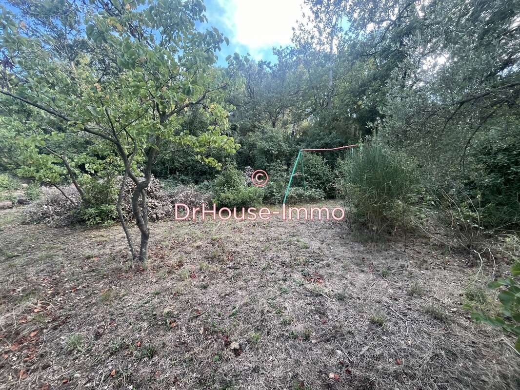 Terrain à LE PRADET