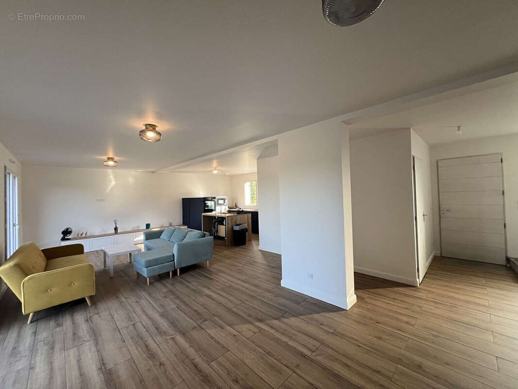 Maison Saint Brice sous foret 5 pièce(s) 128.31 m2 - photo 5