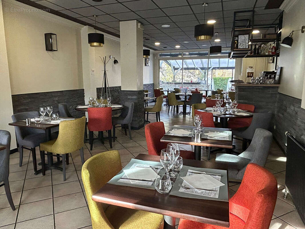 Autre à L&#039;HAY-LES-ROSES