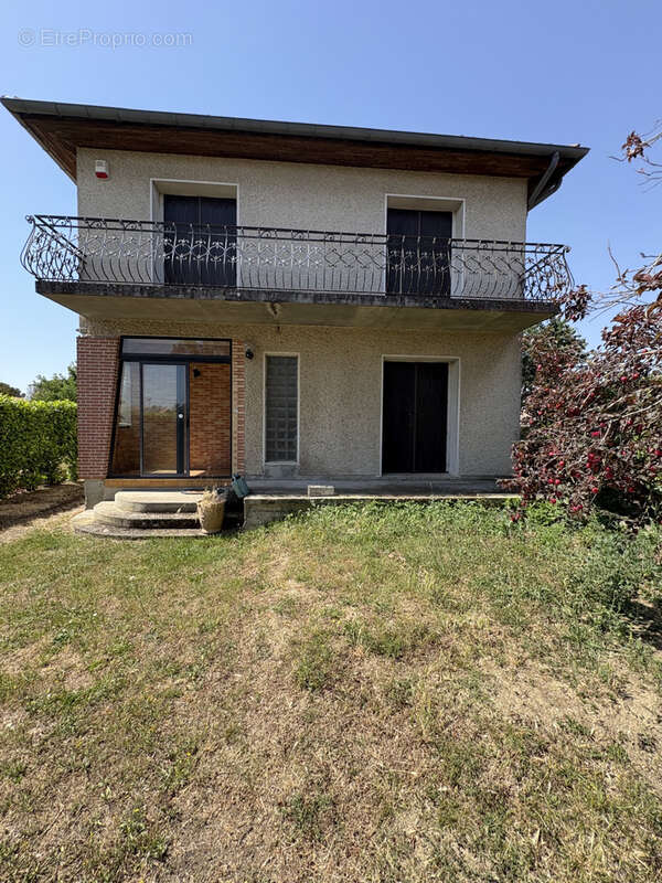 Maison à LABARTHE-SUR-LEZE