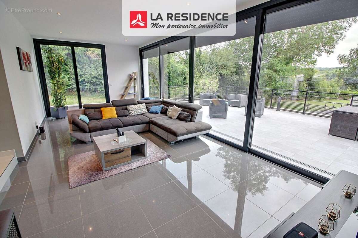 Maison à BRUEIL-EN-VEXIN