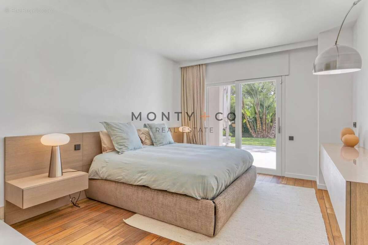 Maison à SAINT-JEAN-CAP-FERRAT
