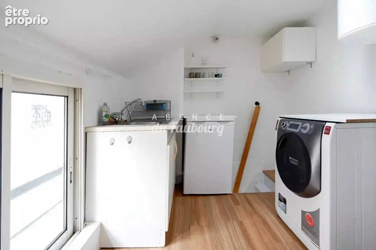 Duplex - rue du Faubourg Poissonnière / Paradis  - - photo 4