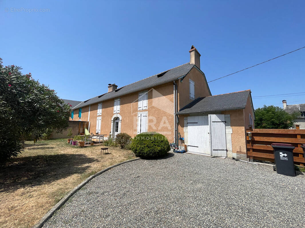 Maison à GAYAN