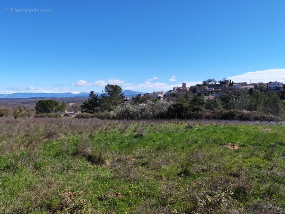 Terrain à MONTMEYAN