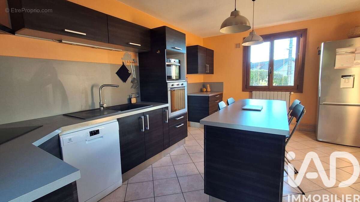 Photo 5 - Maison à BYANS-SUR-DOUBS