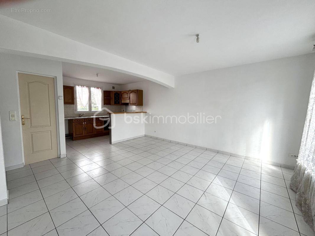 Maison à VIRY-CHATILLON