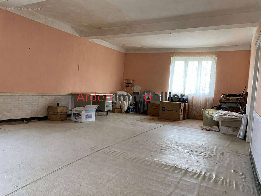 Corps de Ferme 5 pièces à vendre à Fraillicourt - 137 000 - photo 7