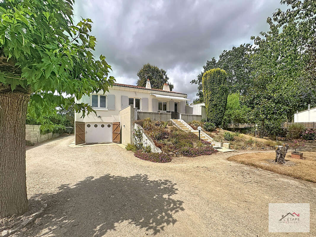 Maison sur sous-sol - 125 m² - Plus de 1 400 m² de terrain - Landeronde - photo 14