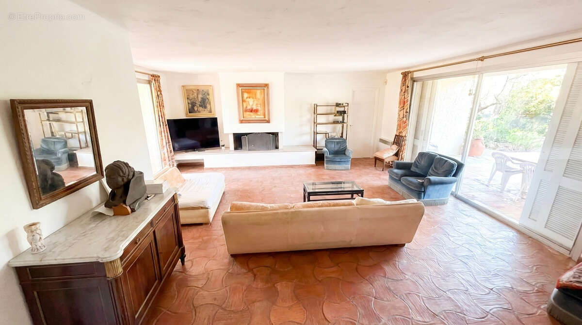 Maison à ANTIBES