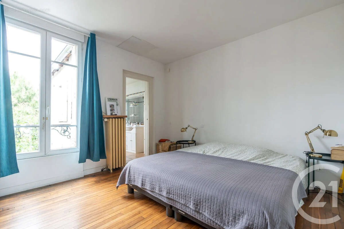 Maison à CHAMPIGNY-SUR-MARNE