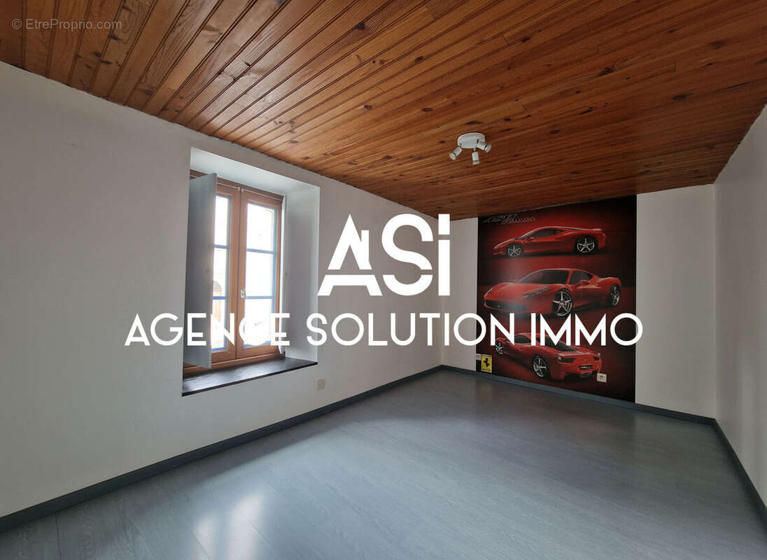 Maison Saint Sulpice 121 m²  - 3 chambres sur 1287 m² de terrain et 4 garages et car-port - photo 12
