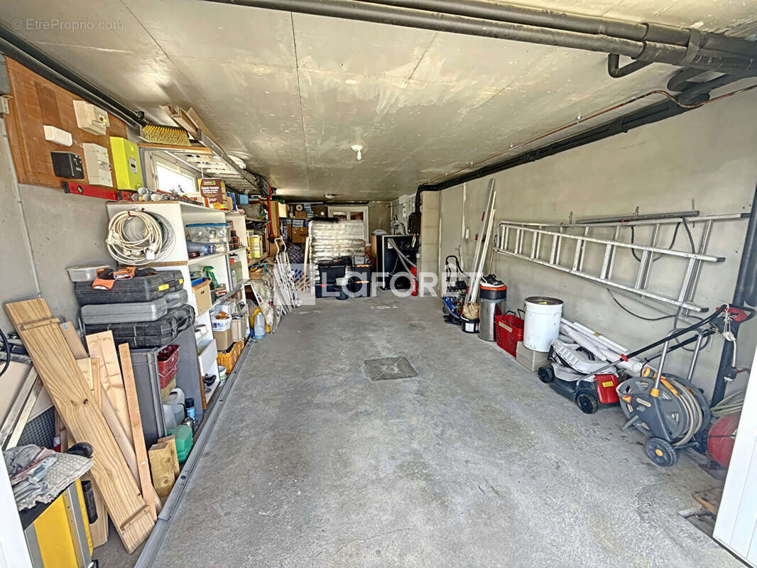 Maison à MONTREVEL-EN-BRESSE