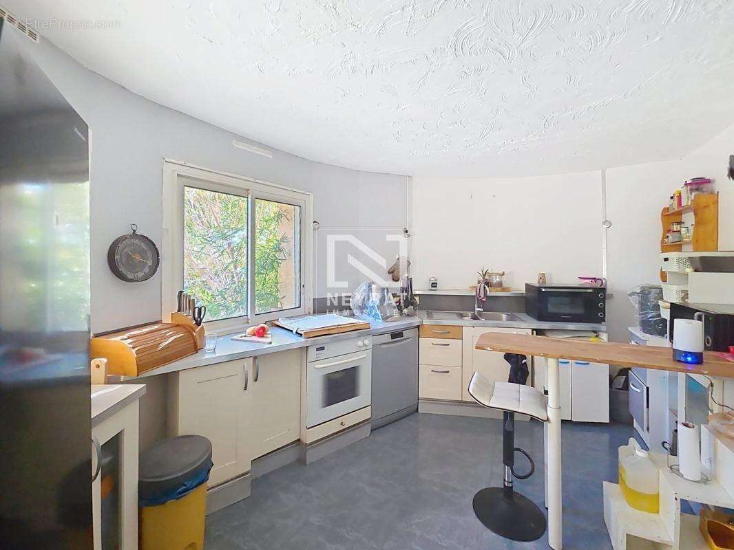 Appartement à SAINT-PAUL-EN-FORET