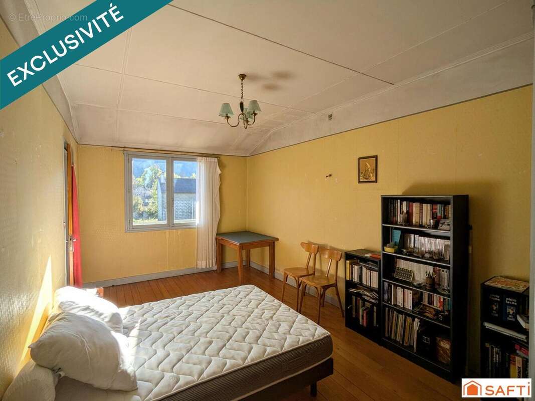 Maison 250 m² à Etival  - photo 3