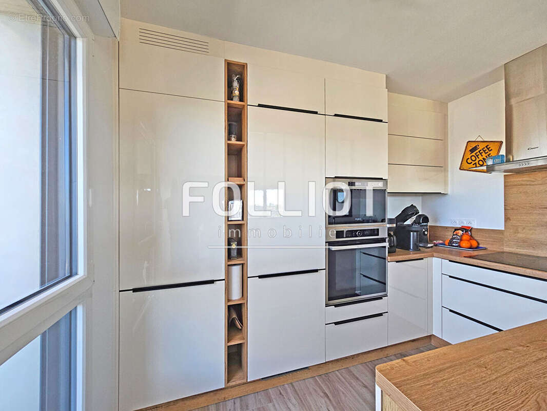 Appartement à MONDEVILLE