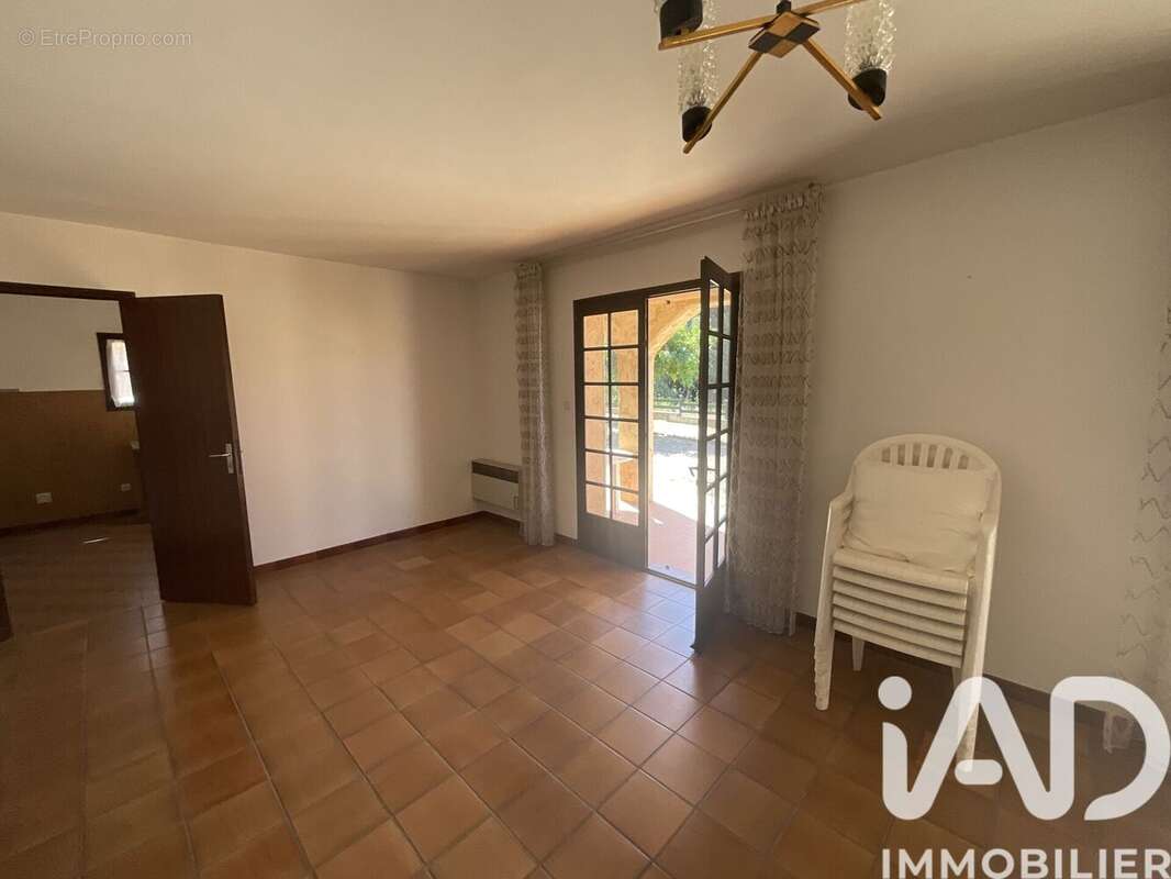 Photo 7 - Maison à SIX-FOURS-LES-PLAGES