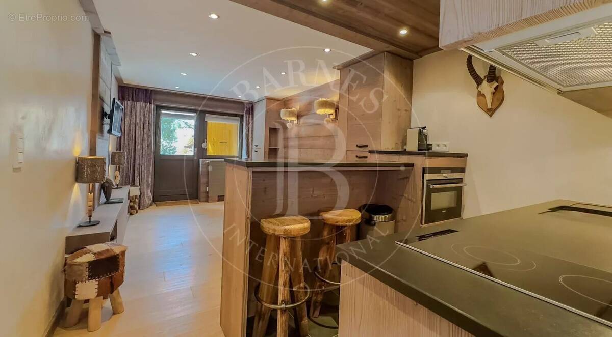 Appartement à LES ALLUES