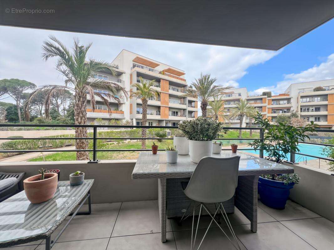 Appartement moderne de 2018  – Terrasse - Place de parking - photo 10