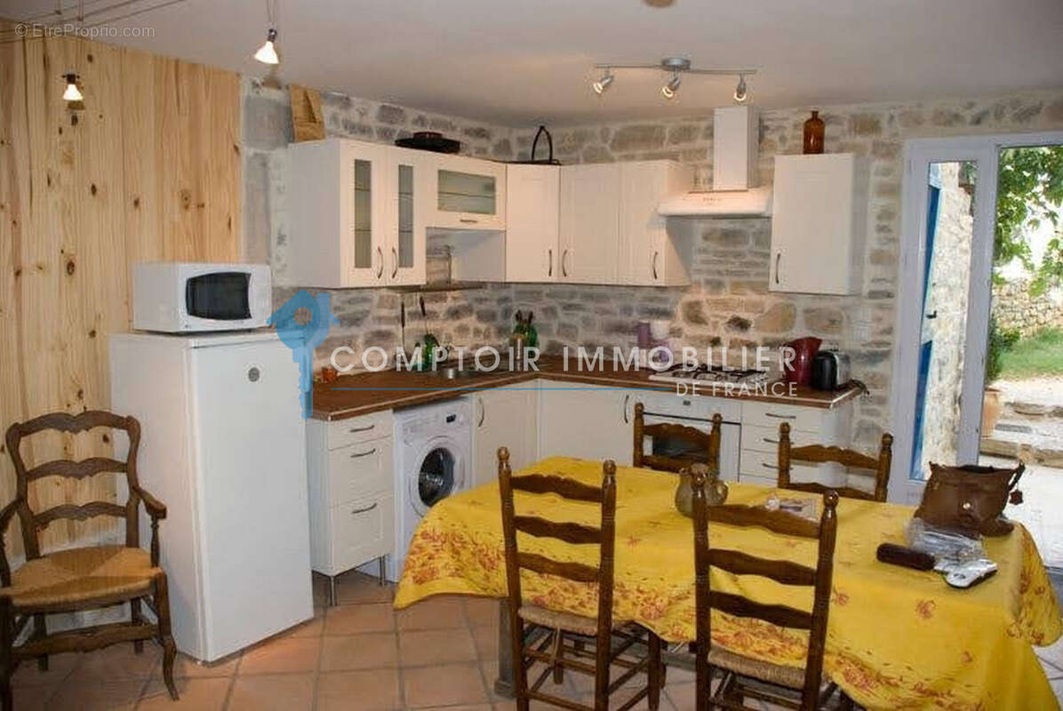 SECTEUR QUISSAC : Propriété comprenant 1 habitation principale et 3 gîtes avec piscine - photo 13