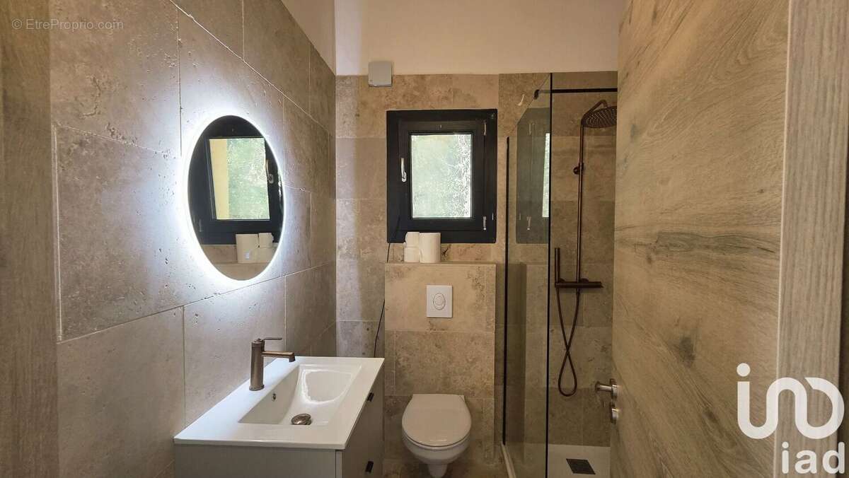 Photo 9 - Maison à ROQUEBRUNE-SUR-ARGENS