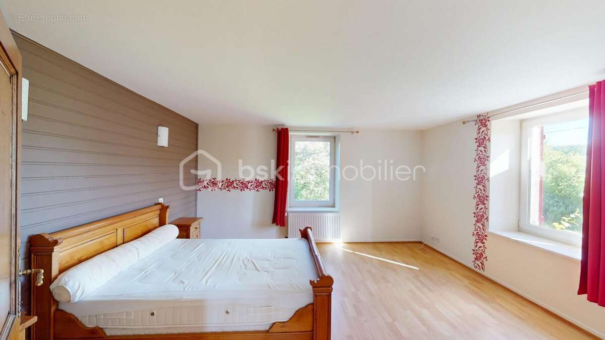 Maison à FOUGEROLLES