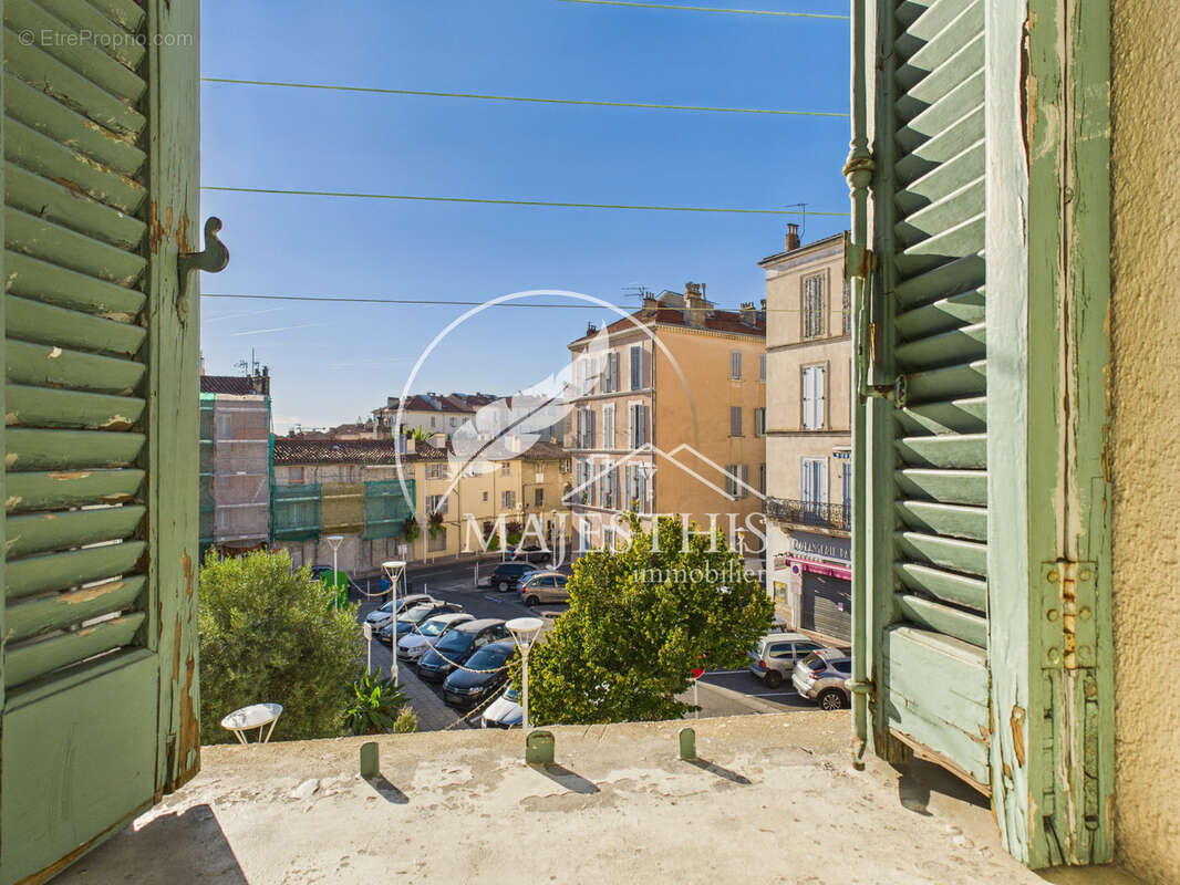 T2 45,53m2 vendu loue a toulon ouest - bon rendement locatif - photo 2